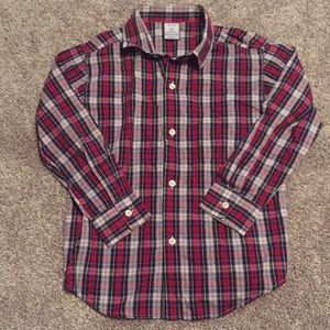 Boys Izod button up shirt.